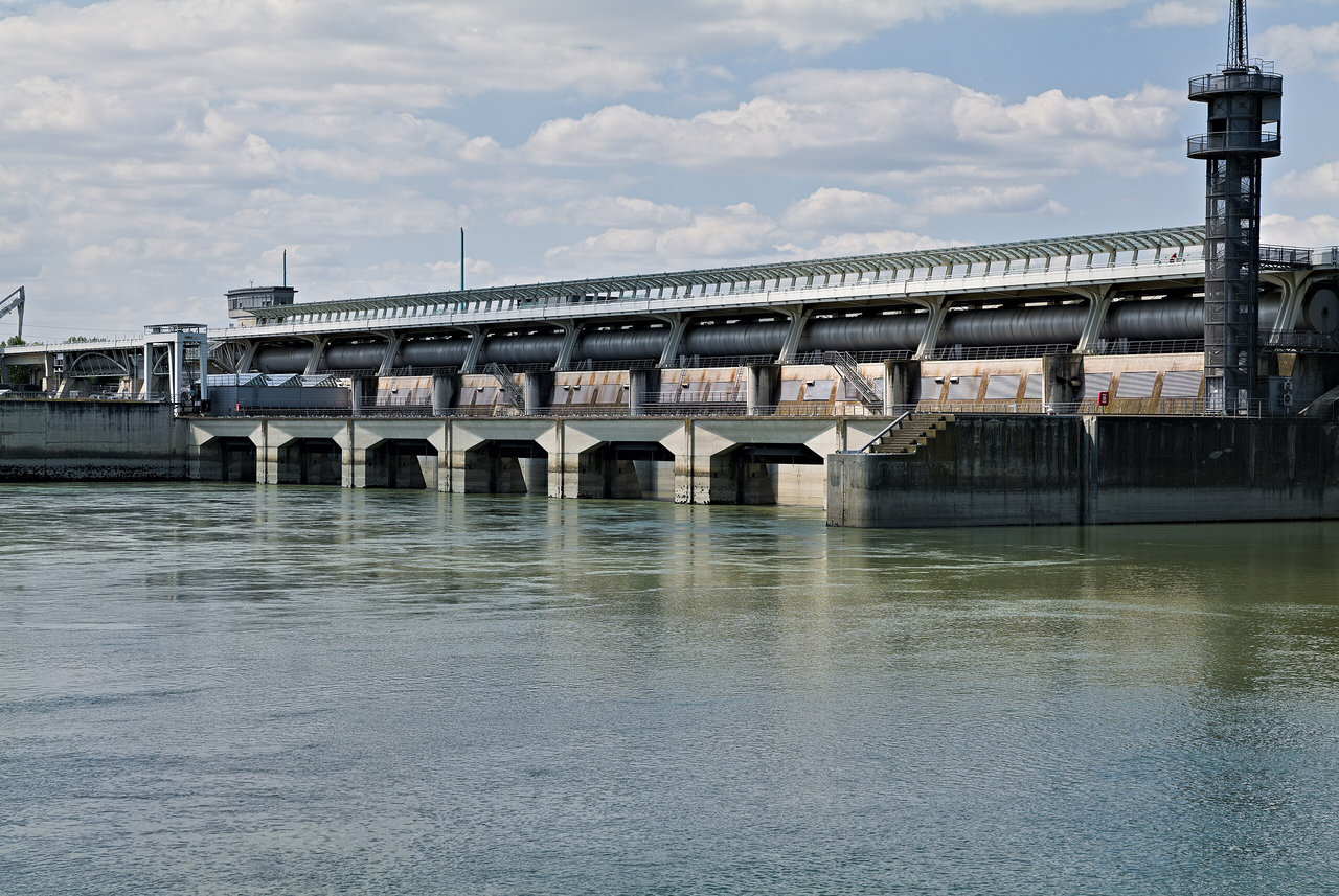 Freudenau Danube Power Plant 